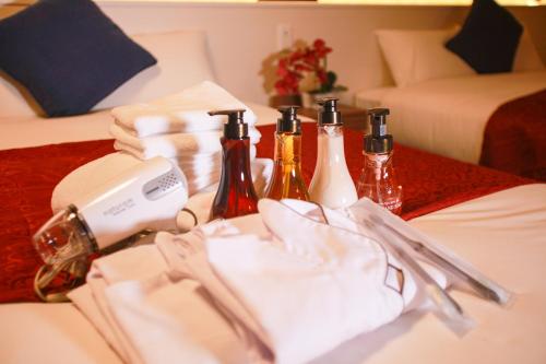 room-image