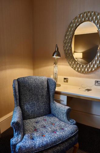room-image