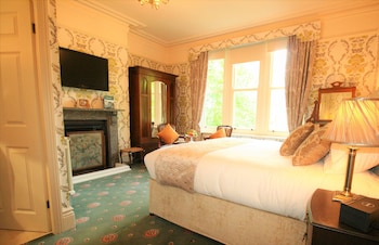 room-image