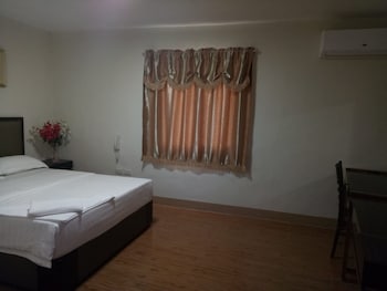 room-image