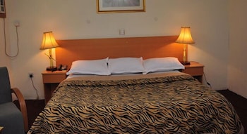 room-image