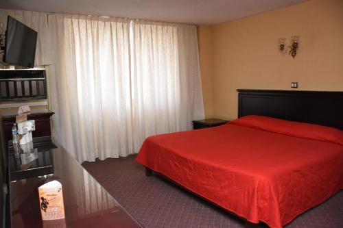 room-image