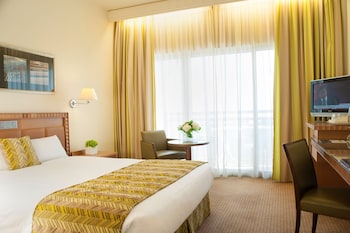 room-image
