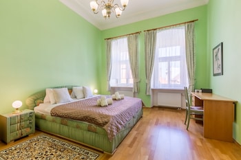 room-image