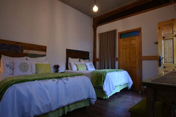 room-image