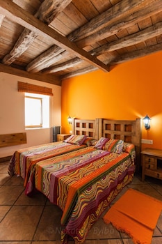 room-image