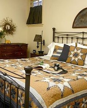 room-image
