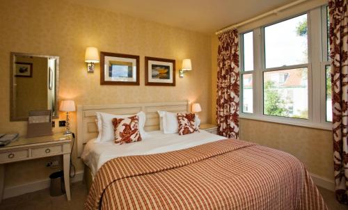 room-image