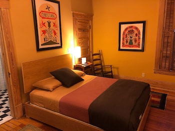 room-image