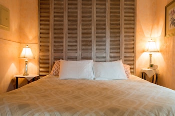 room-image
