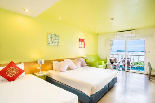 room-image