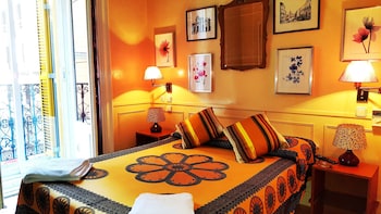 room-image