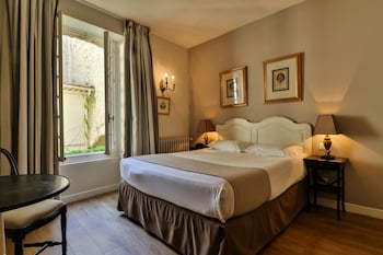 room-image