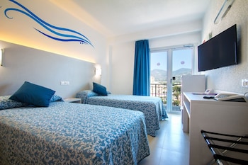 room-image