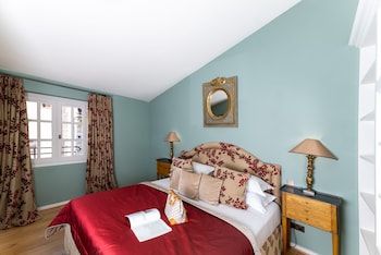 room-image