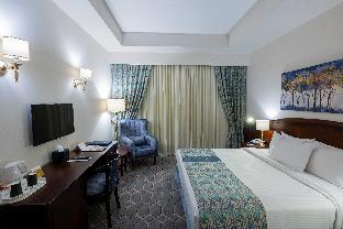 room-image
