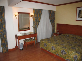 room-image