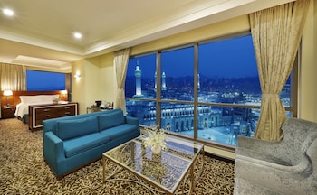 room-image