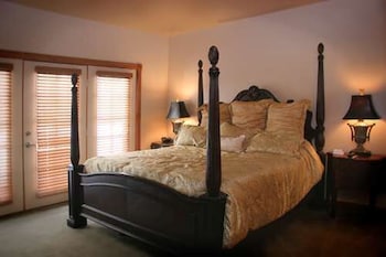 room-image