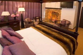 room-image