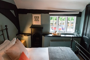 room-image
