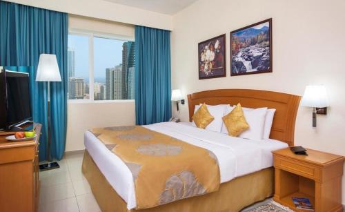 room-image