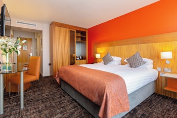 room-image