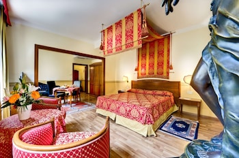 room-image