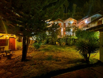 room-image