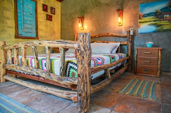 room-image
