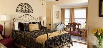 room-image