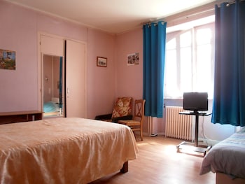 room-image