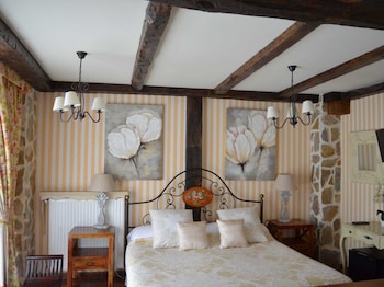 room-image