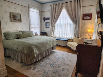 room-image