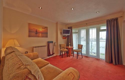 room-image