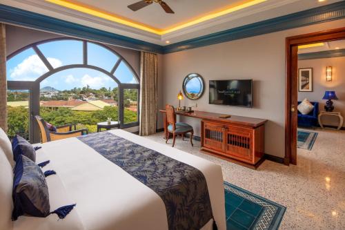 room-image