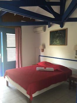 room-image