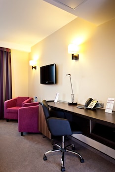 room-image