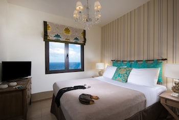 room-image