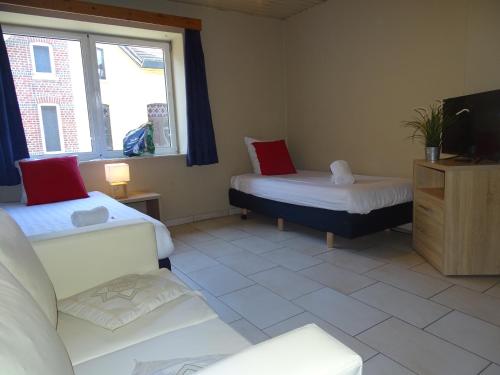 room-image
