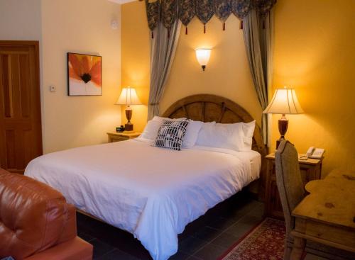 room-image