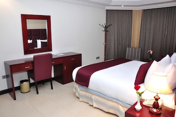 room-image