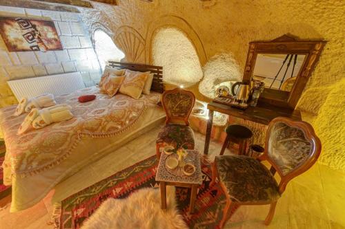 room-image