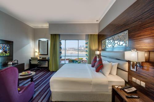 room-image