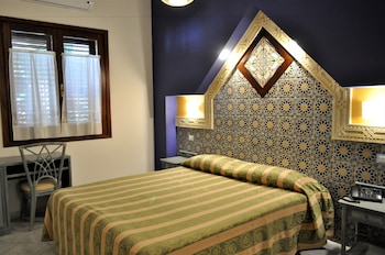 room-image
