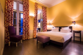 room-image