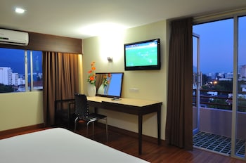 room-image