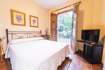 room-image