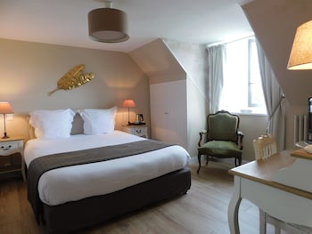 room-image