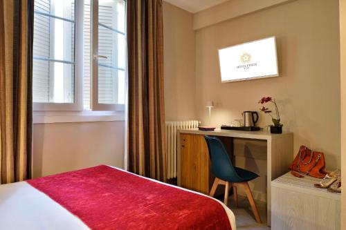 room-image